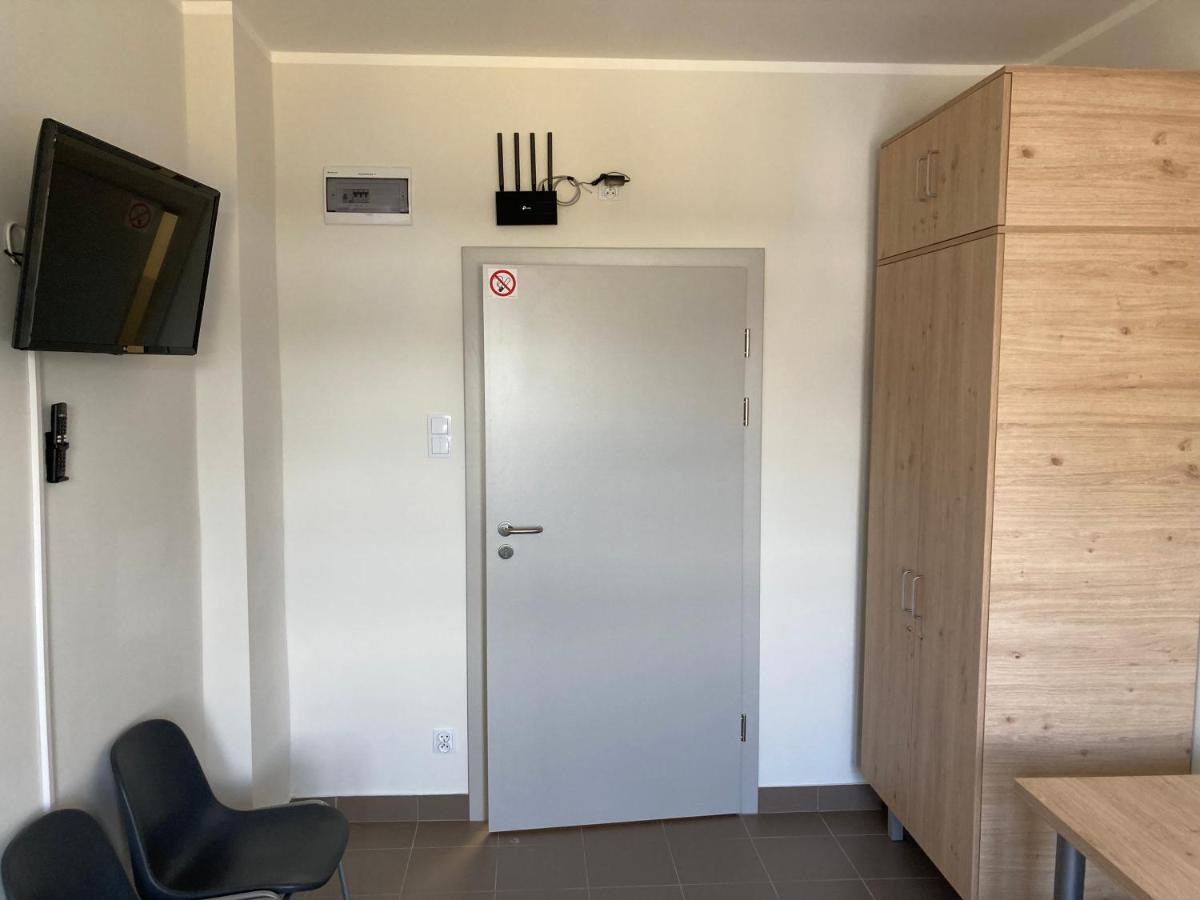 Hostel Przy Stadionie Jaworzno Eksteriør billede